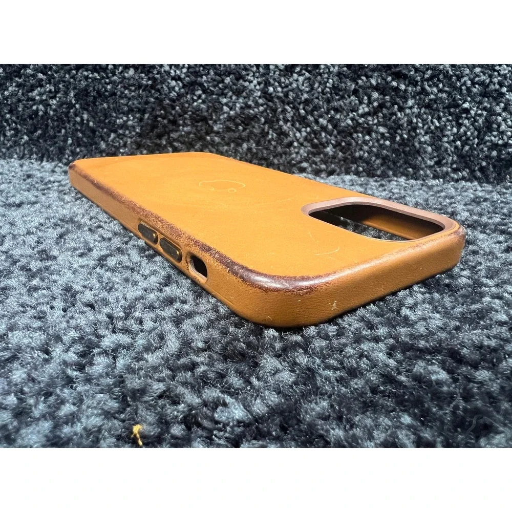 USED Apple iPhone 12 Pro Max Leather Case Saddle Brown MagSafe Genuine OEM